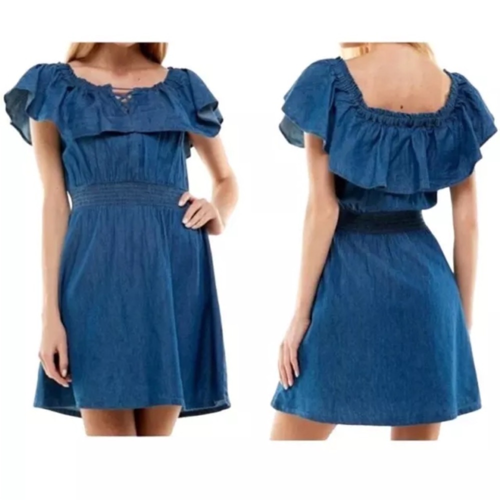 Rosie Harlow Junior Smocked Off-The-Shoulder Fit & Flare Dress Denim Day Blue L